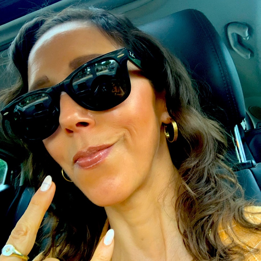 Meet your Posher, Vasiliki